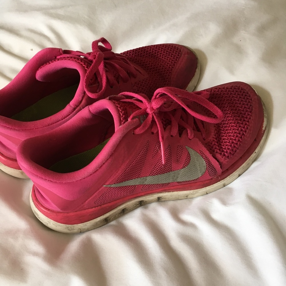 pink nike sneakers
